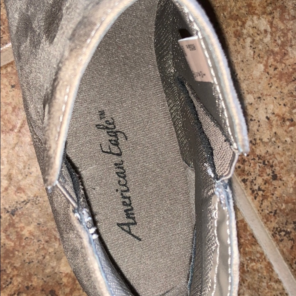 Booties - Picture 5 of 7